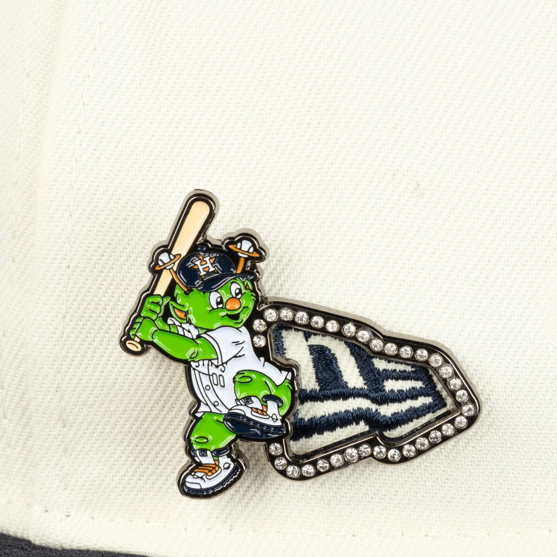 60579298_59FIFTY_MLB_MASCOTPIN_HOUAST_CHRM_D1