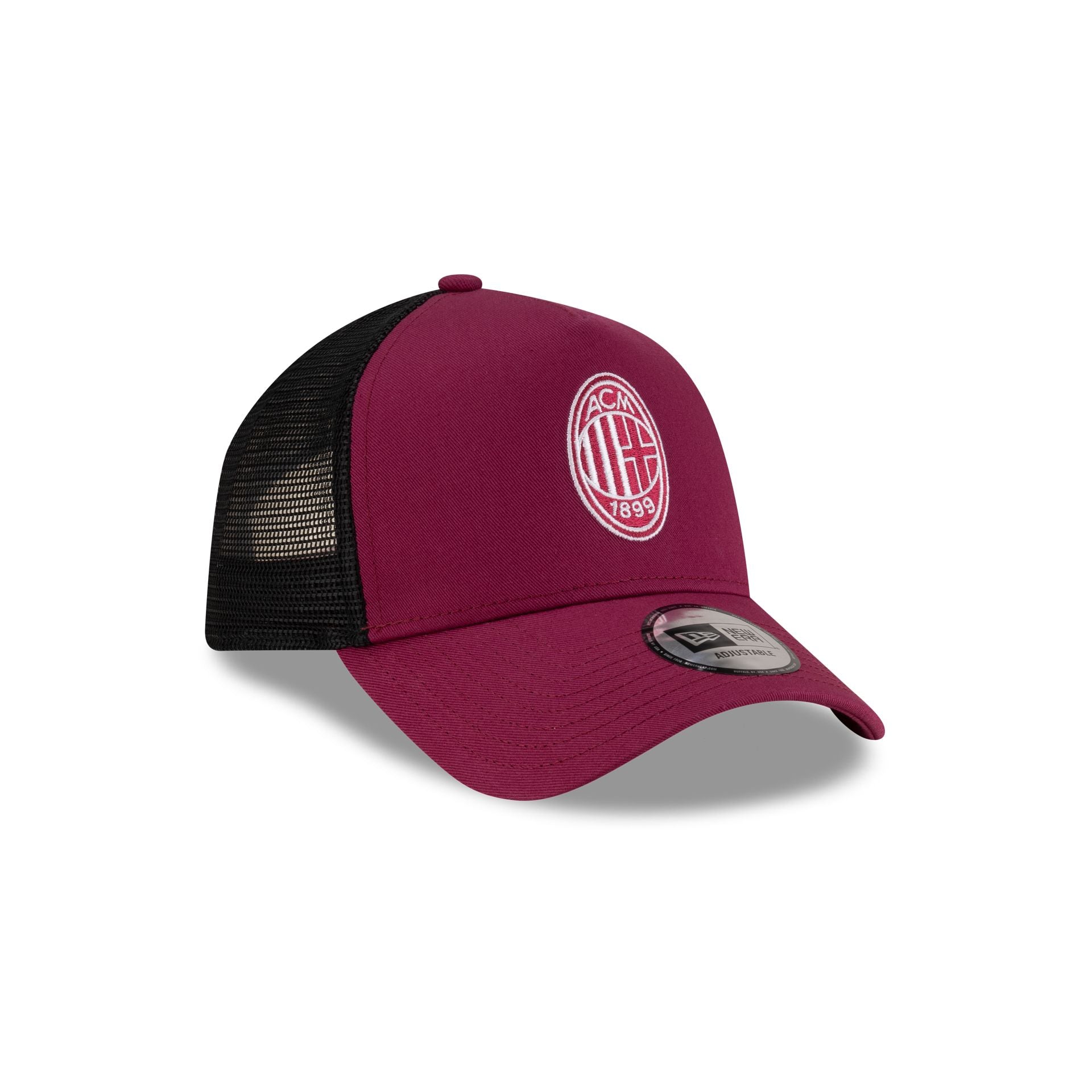 60595501_9FORTYAF_EMEASOCCER25_ACMILAN_SCA_3QR