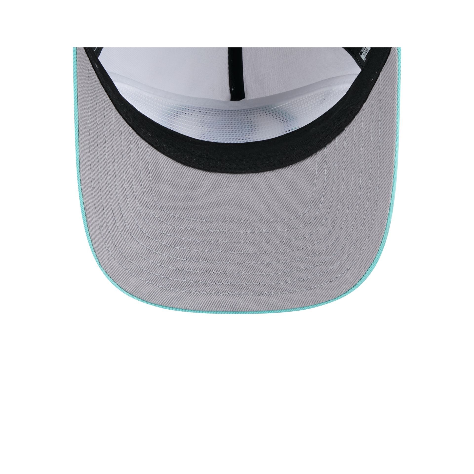 60654428_GOLFER_LifestyleEnergy_SEAKRA_OTC_UV