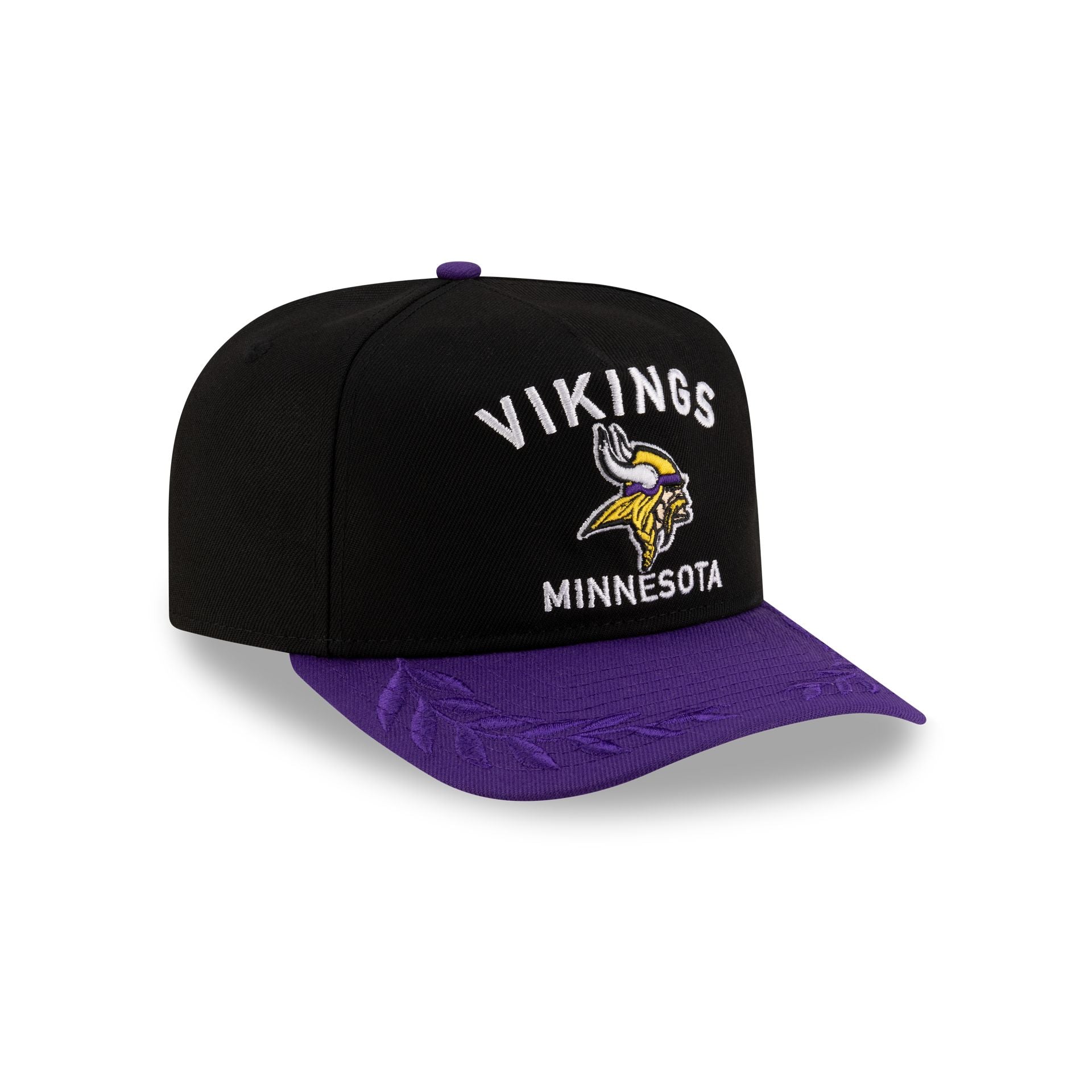 60665810_GOLFER_NFLDRAFT_25_ECOM_MINVIK_BLK_3QR
