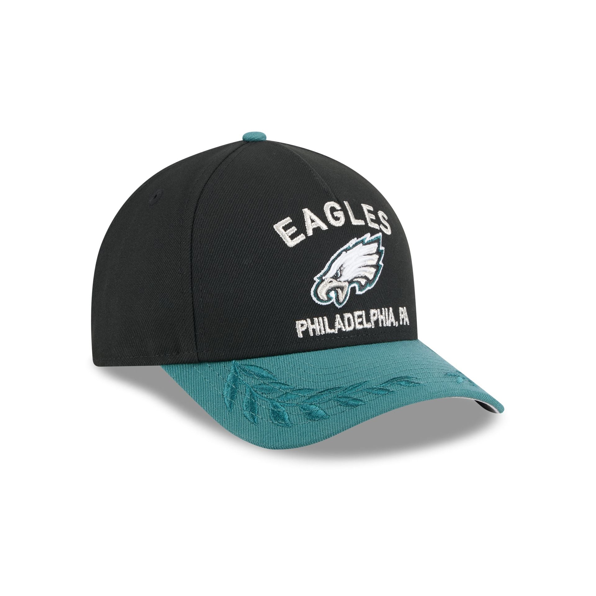 60666051_60666076_9FORTYMCAF_NFL25DRAFT940MCAF_PHIEAG_OTC_3QR