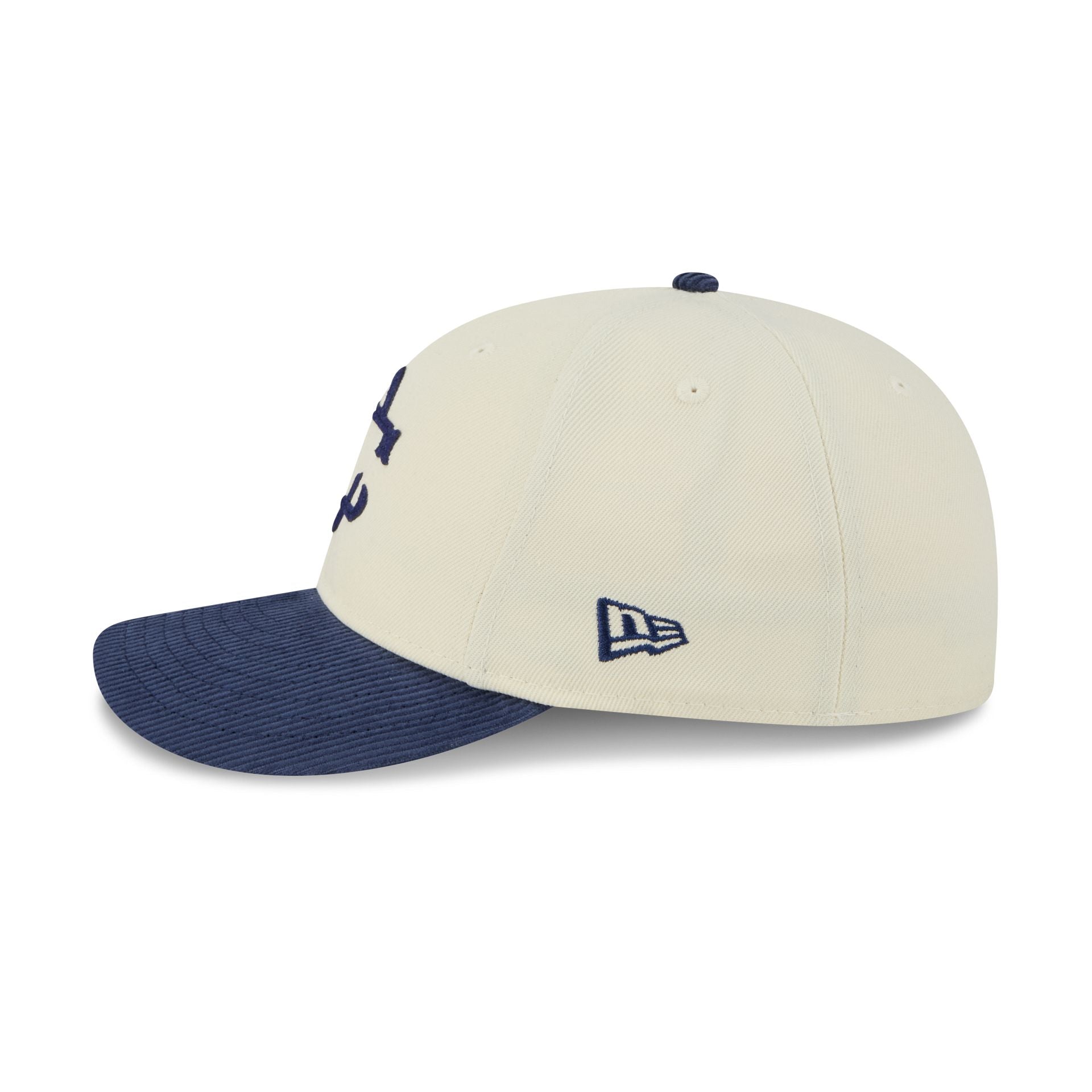 60674954_RC59FIFTY_LMXCorduroyFW25_GUACHI_CHW_LSIDE