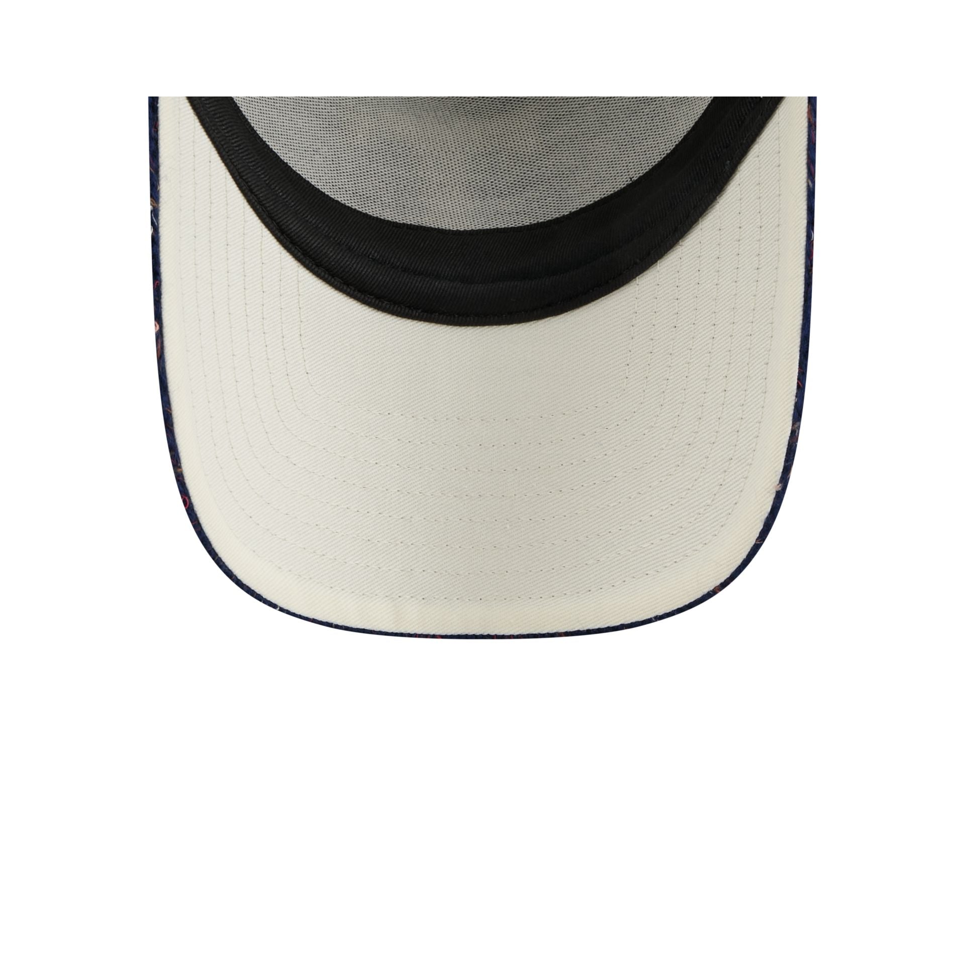 60711231_9FORTYAF_940PNYTLCAMO25600_TENVOL_LNV_UV