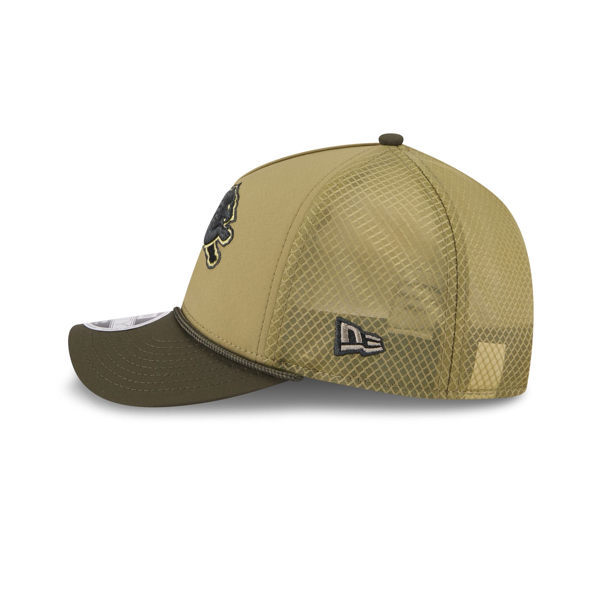 60760102_9FORTYMCAFTRUCKER_NFL25STS9FORTY_DETLIO_DKM_LSIDE