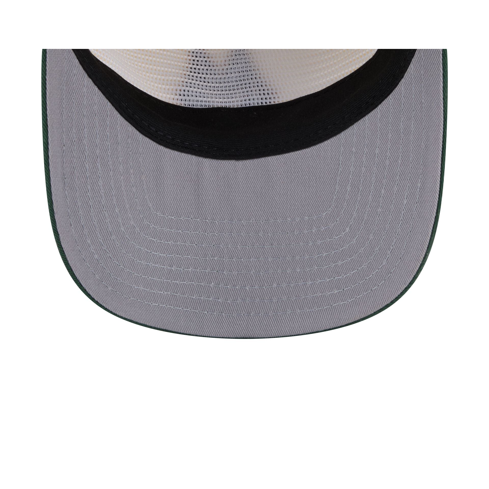 60761581_19TWENTY_NBA25CE19TWENTY_MILBUC_OTC_UV