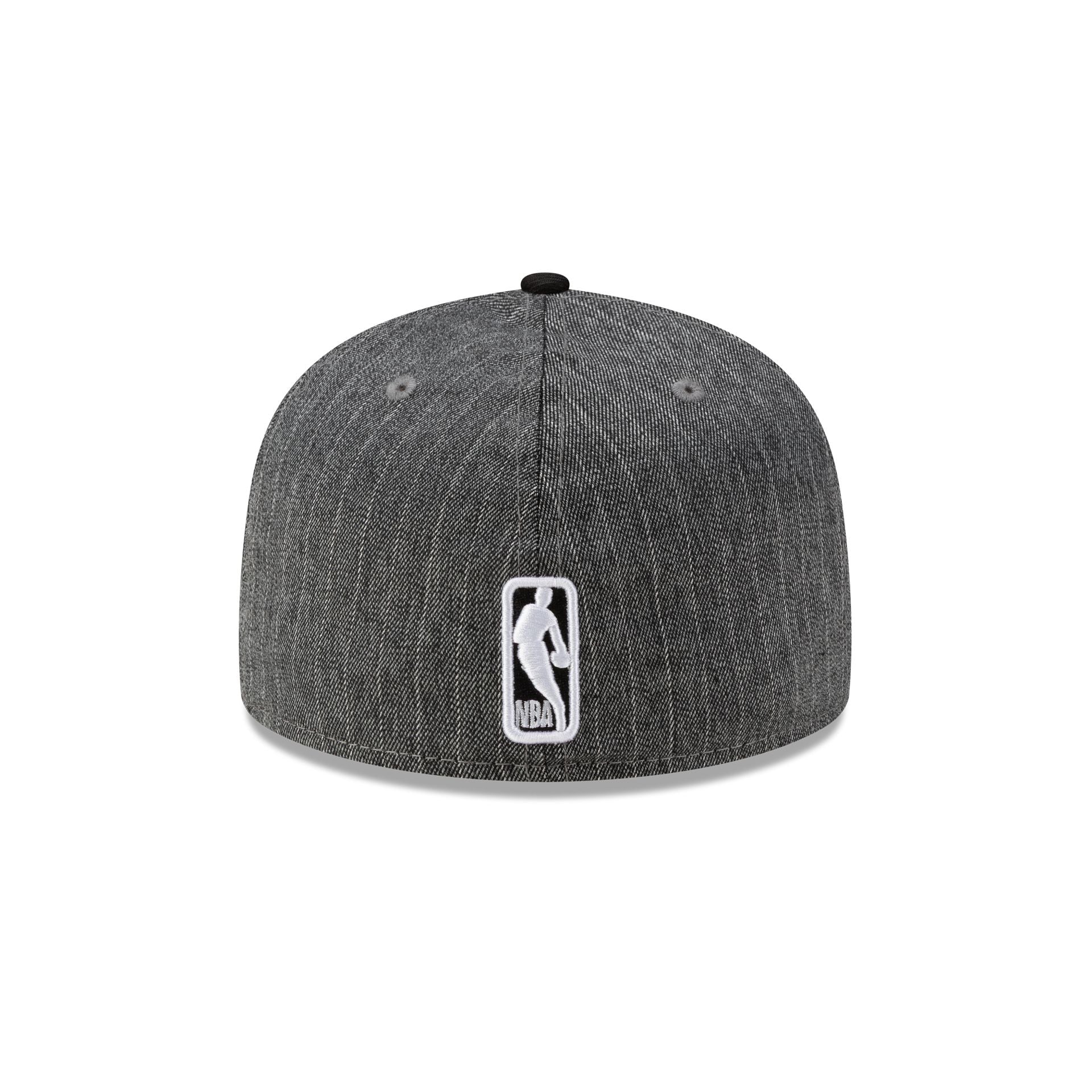 60767936_59FIFTY_BLACK_20PINSTRIPE_20_205950_2029313_20CLECAV_20_20XBK_CLECAV_XBK_R