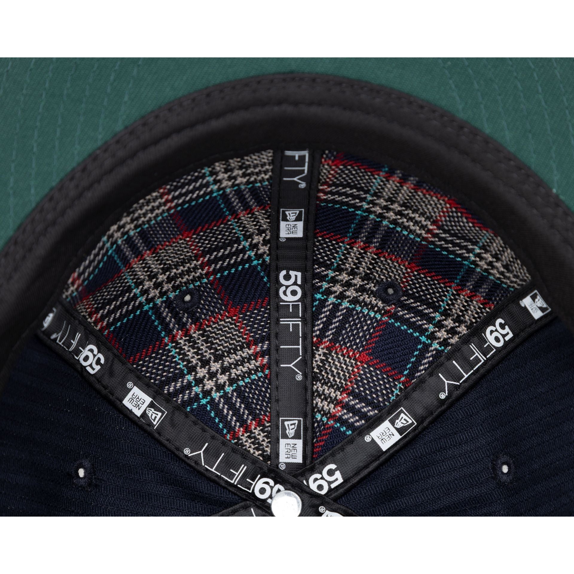 60832957_RC59FIFTY_LifestyleEnergy_BOSCEL_NAV_DETAIL1-10