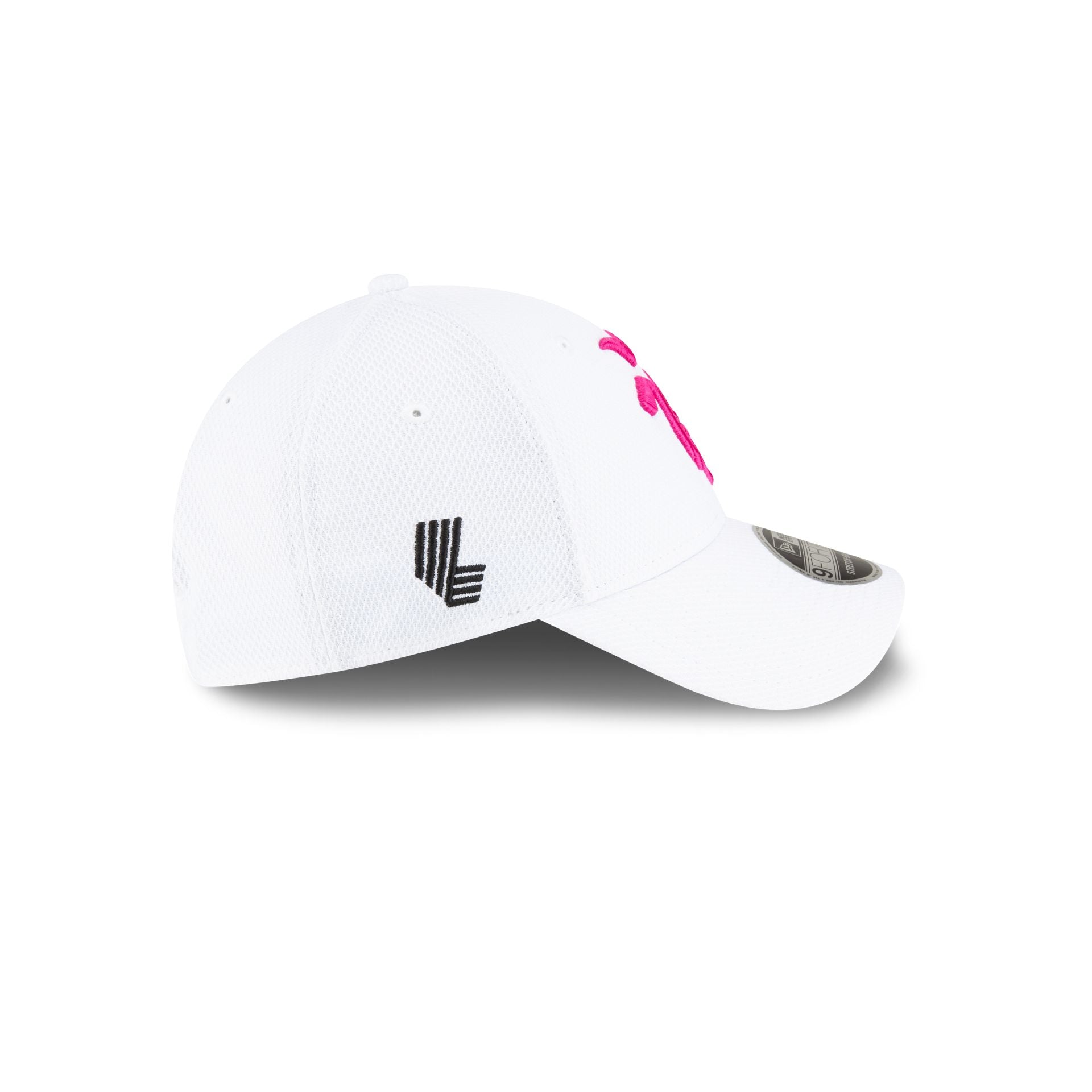 70834947_9FORTYSS_LIVGOLF_RANGEGOAT_WHT_RSIDE
