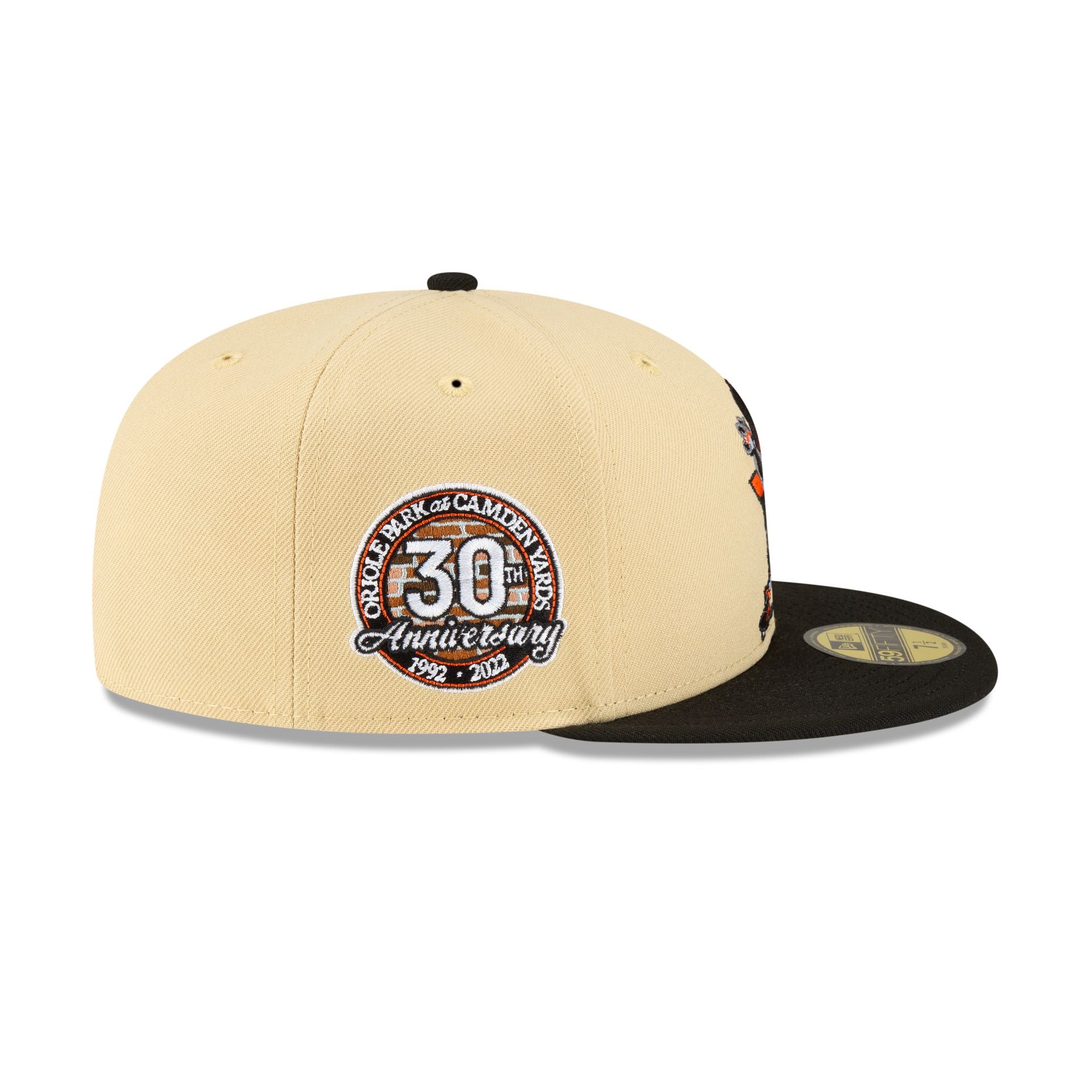 70869774_59FIFTY_MOREMASCOT24_BALORI_GLD_RSIDE