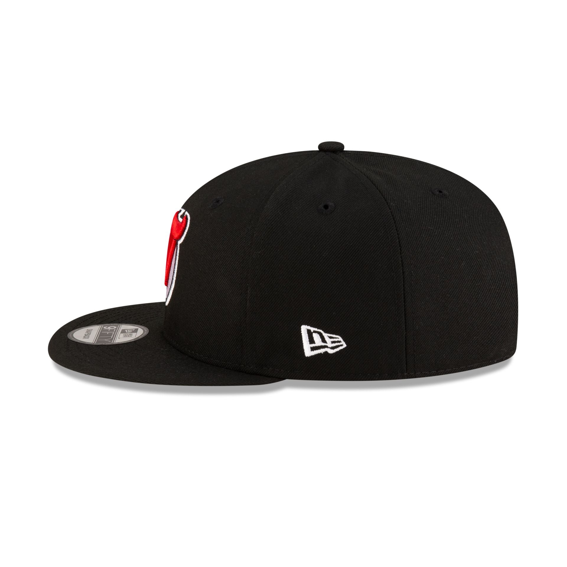 70891869_9FIFTY_NHLSTOCK24_NEJDEV_BLK_LSIDE
