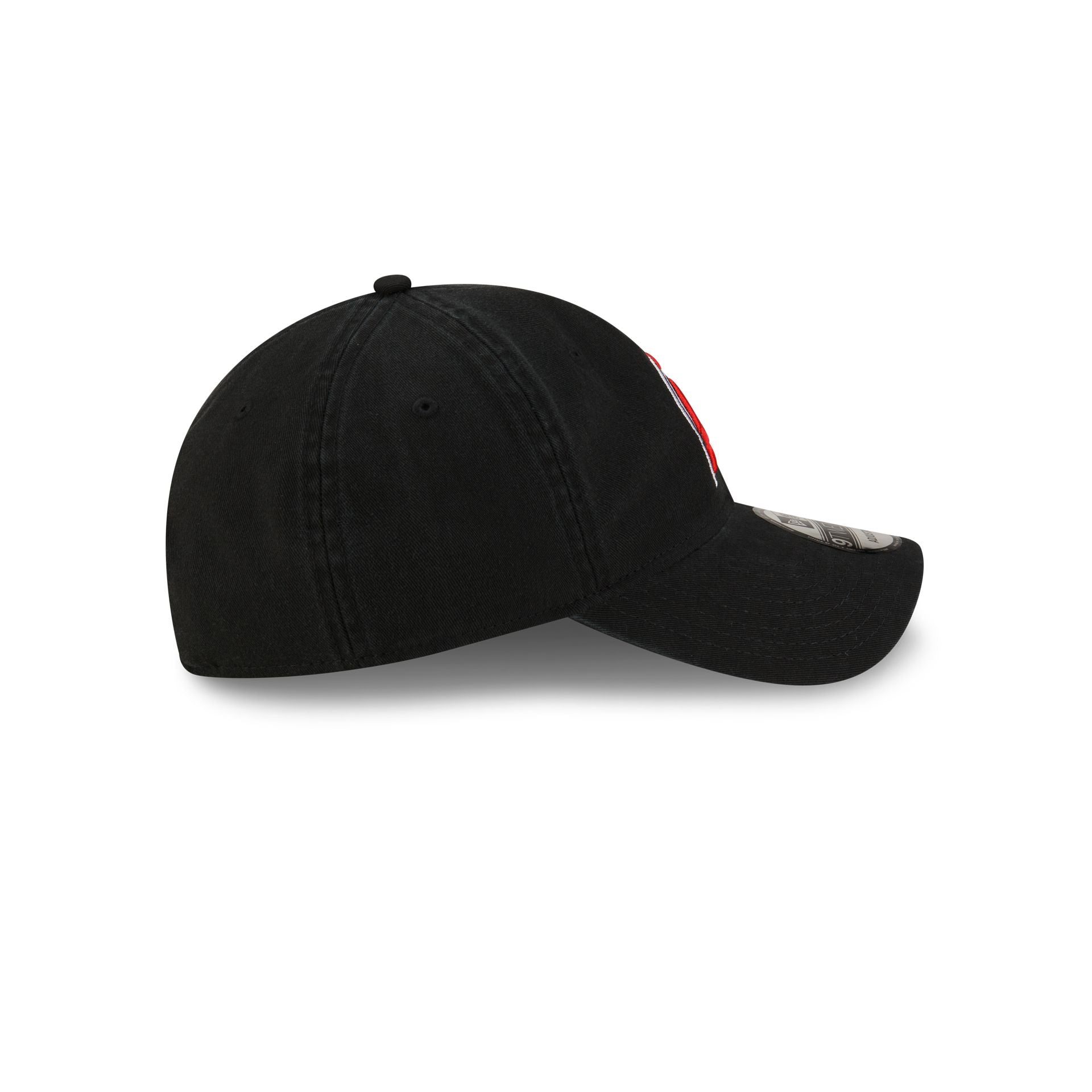 70901217_9TWENTY_OCTGCP_NEJDEV_BLACK_RSIDE
