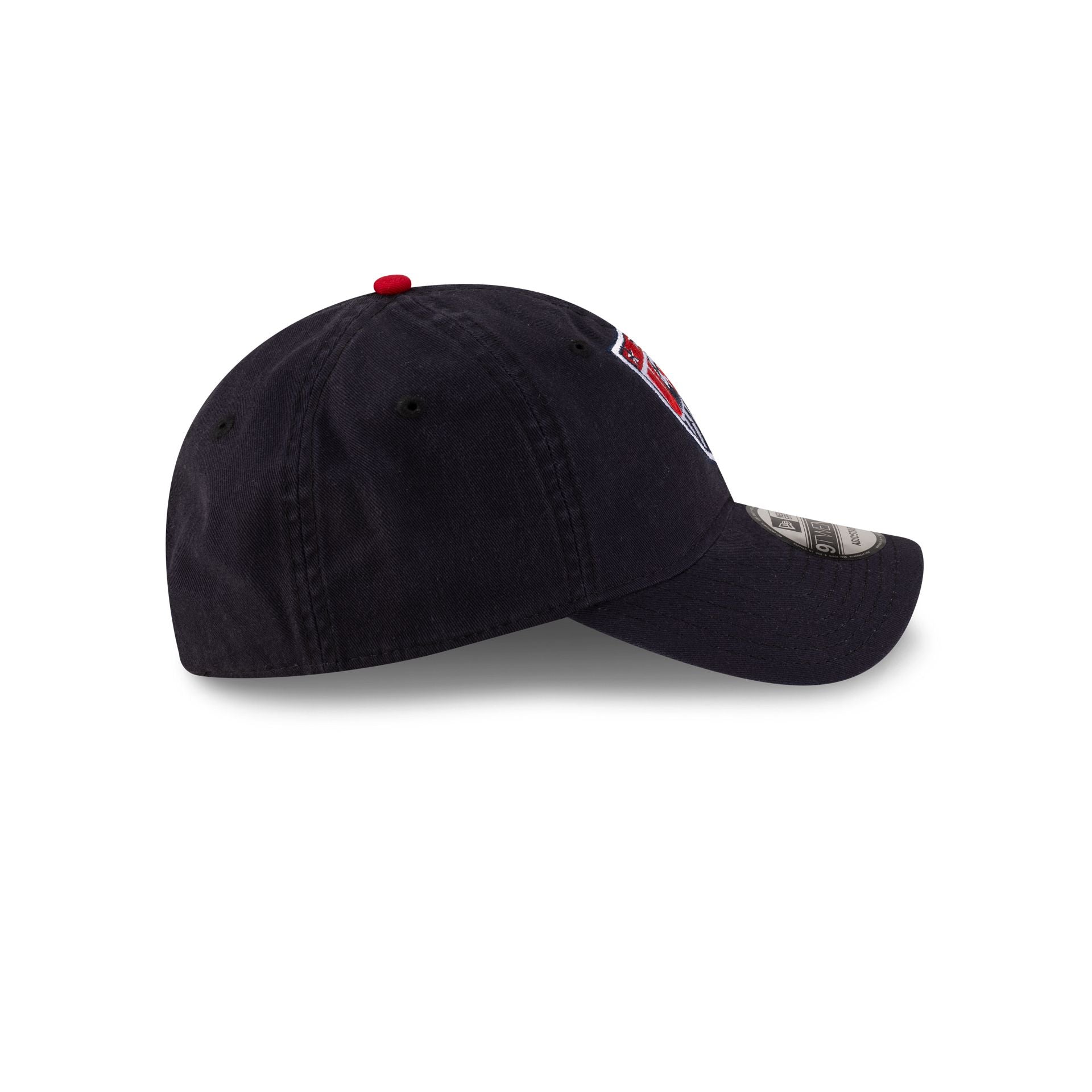 70927496_9TWENTY_US_SOCCER_RETRO_USASOC_RYL_RSIDE